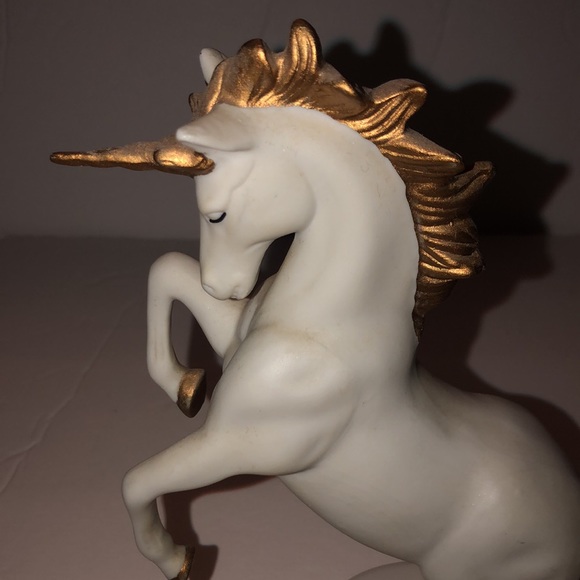 Vintage 1983 Aldon Porcelain Bisque Unicorn 8” Tall - Picture 5 of 8